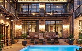 Not Hotel